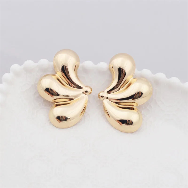 New Fashion Half Butterfly Women's Dangle Earrings Gold Color Animal Wings Unusual Earrings for Female Fashion Ear Jewelry