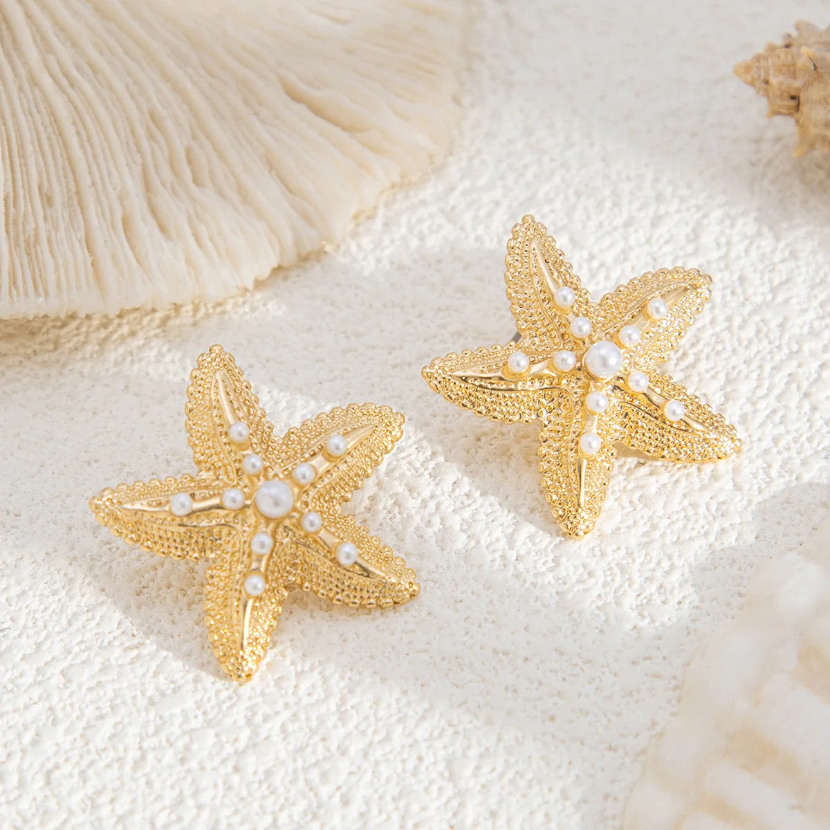 LATS Trendy Gold Color Simulated Starfish Stud Earrings for Women Exquisite Small Star Pearl Earring Summer Beach Daily Jewelry