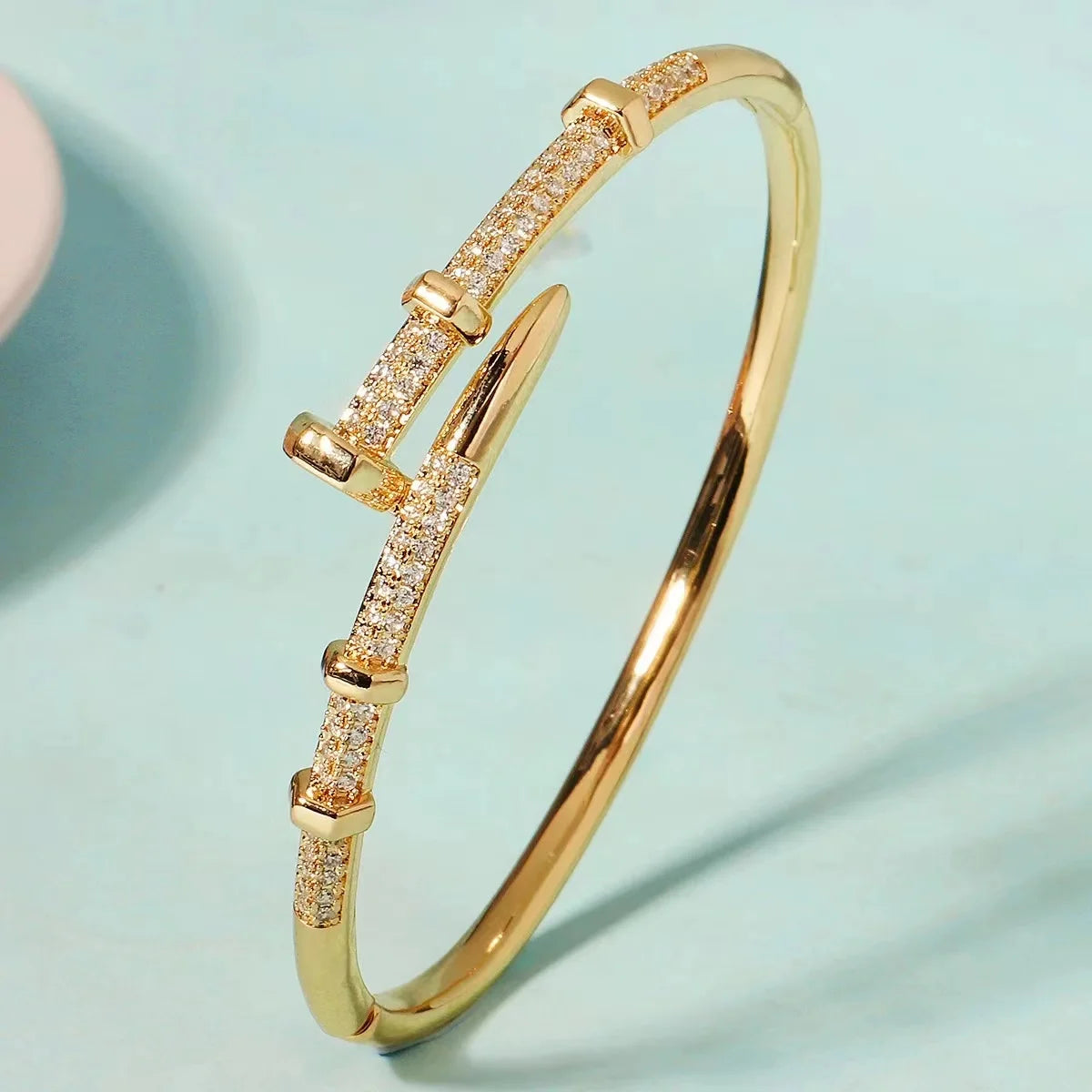 Classic Woman's Nail Shaped Open Bracelet Luxurious Gold Color Sparking Zircon Bracelet For Fashion - forward Events