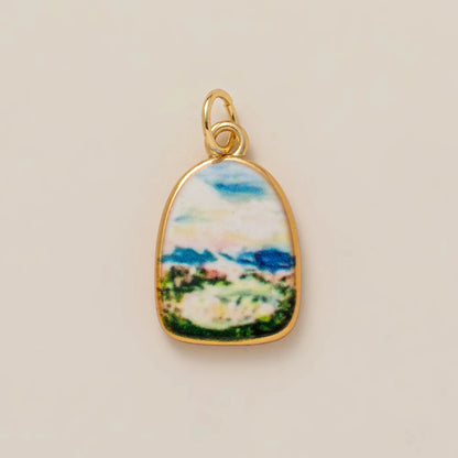 Colorful dopamine pendant with oil droplets, strawberry, crab, heart, shell pattern, color preservation