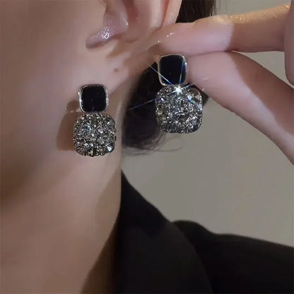 Fashion Gold Color Pearl Irregular for Women Korean Design Rhinestone Round Geometric Earring Trendy Party Girls Gifts Jewelry