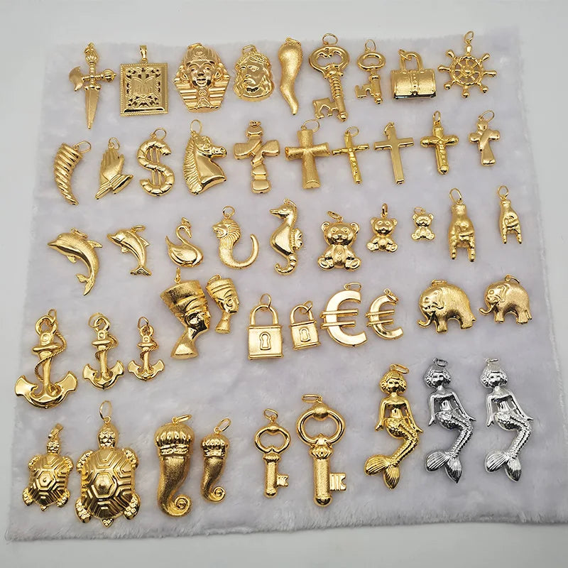 Pendant with Necklace For Women Men 24k Gold Plated Copper 33 Designs Wholesale Fashion Jewelry For Daily Wear Anniversary