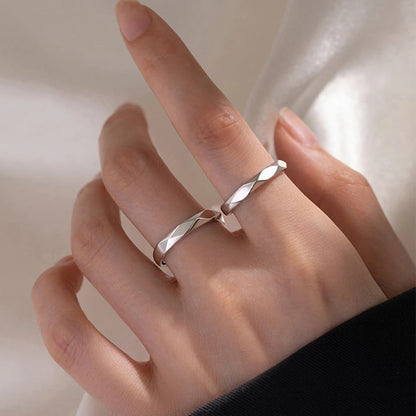 Fashion Black White Ring Geometric Irregularities Smooth Couple Adjustable Rings Simplicity Student Party Jewelry