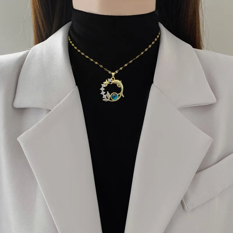 Exquisite Dolphin Star Blue Crystal Pendant Necklace For Women Fashion Personalized Daily Accessory Party Jewelry Birthday Gifts