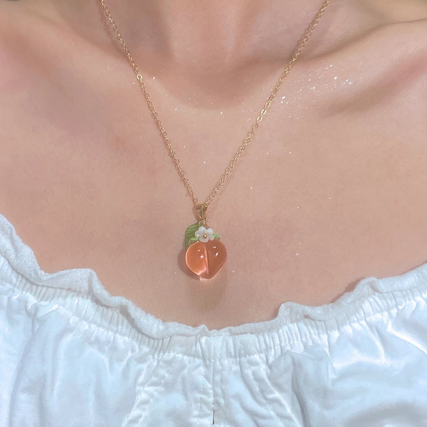 LATS Cute Sweet Strawberry Necklace for Women Fashion Versatile Peach Clavicle Chain 2025 Spring Summer New Fruit Accessories