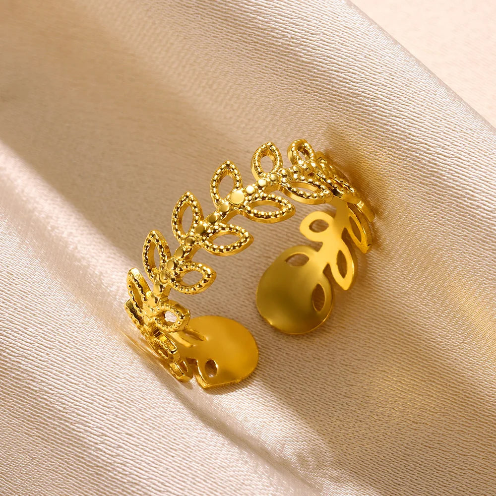 Stainless Steel Rings for Women Gold Color Couple Jewelry Aesthetic Accessorie Adjustable Punk Embossed Hollow Ring