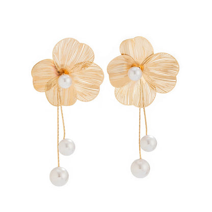 Fashion Large Flower Earring with Pearl Pendant Korean Design Stud Earrings for Women Girls Metal Jewelry Accessories Party Gift