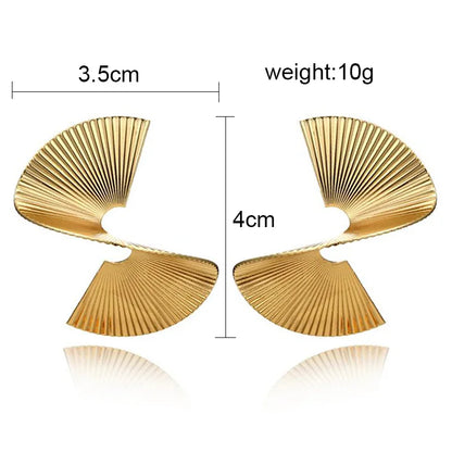 Retro Exaggerate Metal Statement Earrings for Women European Fashion Round Star Square Leaf Twist Geometry Long Earrings Jewelry