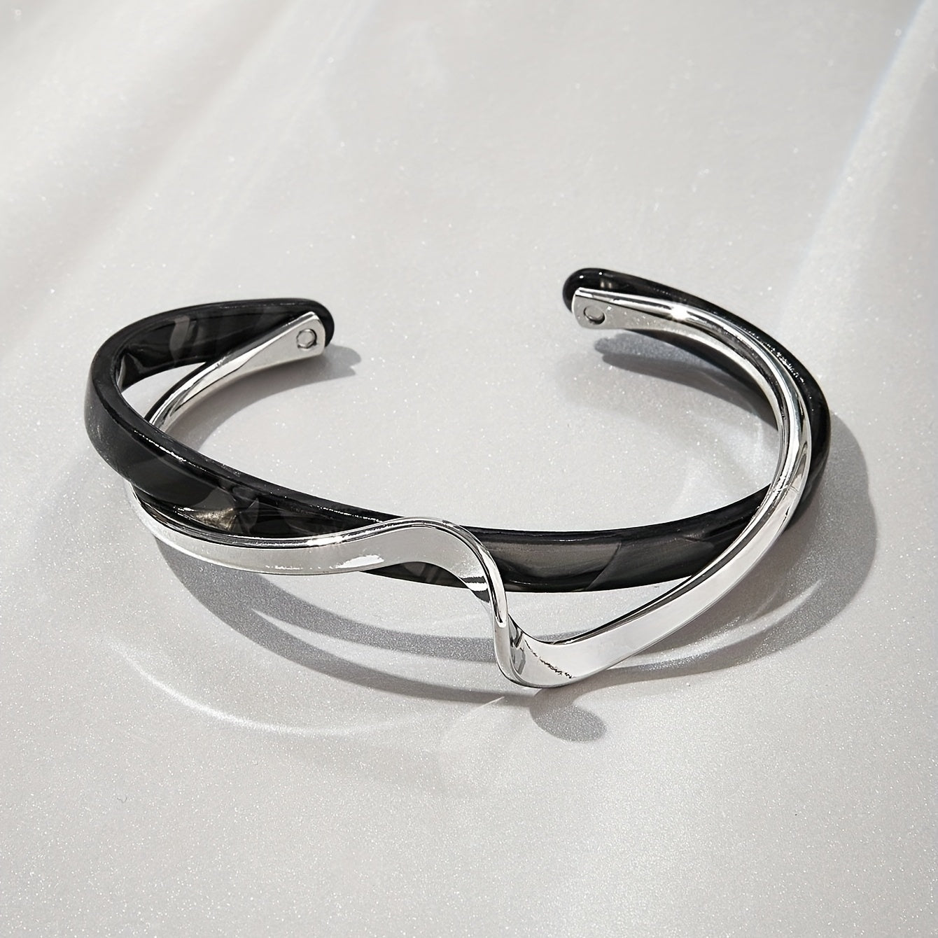 18K Gold Plated Wave Shape Cuff Bangle Inlaid Faux Pearl, Women's Minimalist Style Jewelry